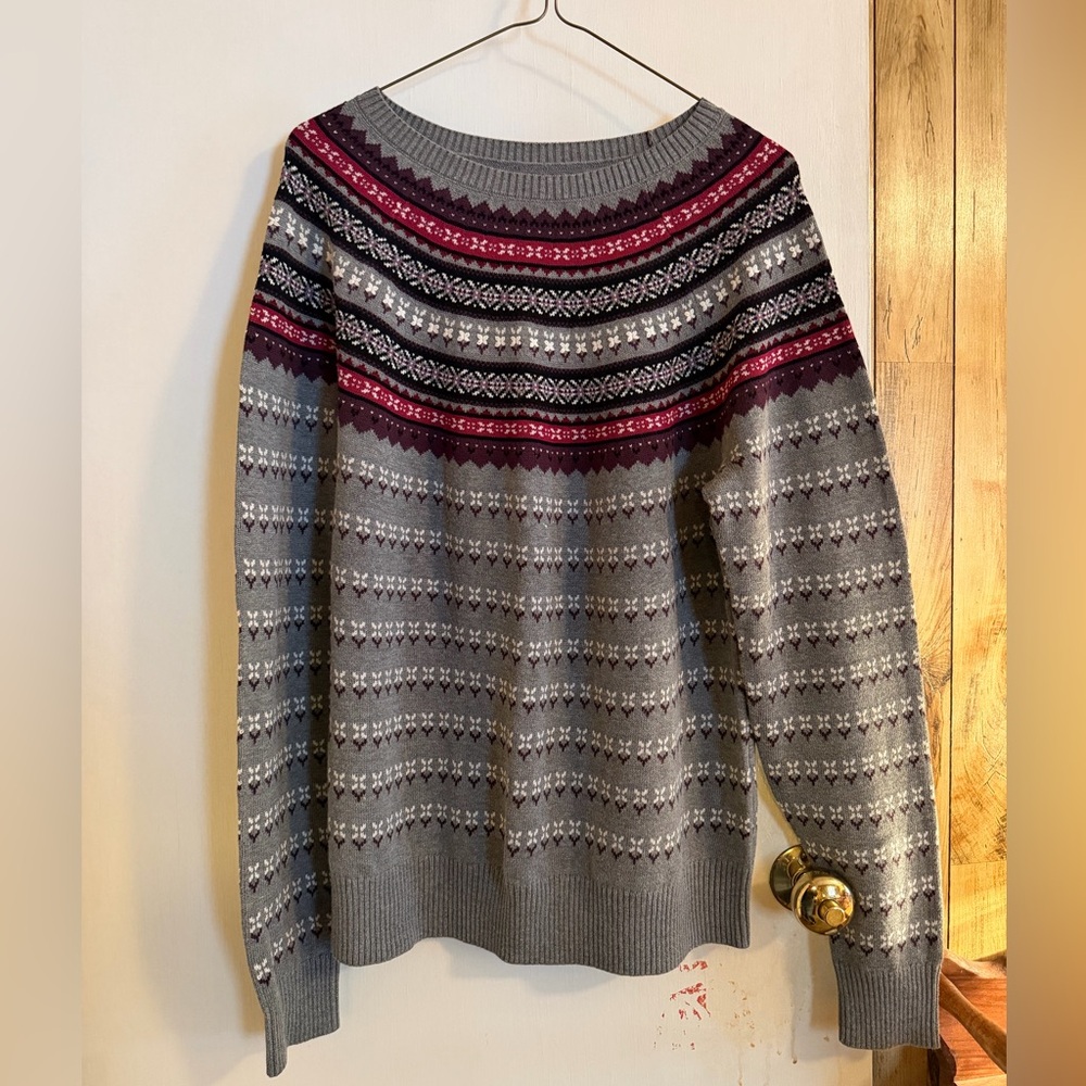 Bass Women’s Sweater (Large)